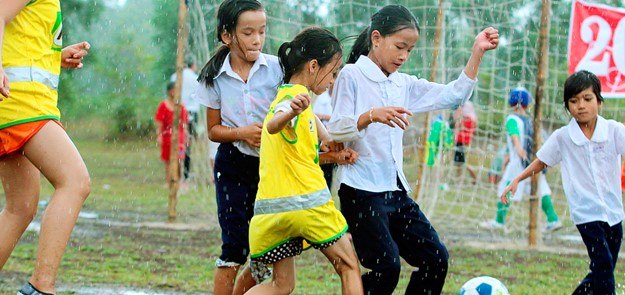 9 Cu, bannière de football de Phan pour tous au Vietnam